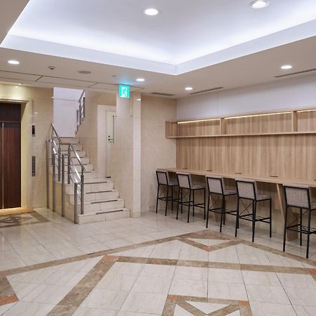 Hotel Villa Fontaine Tokyo-Jimbocho Bagian luar foto