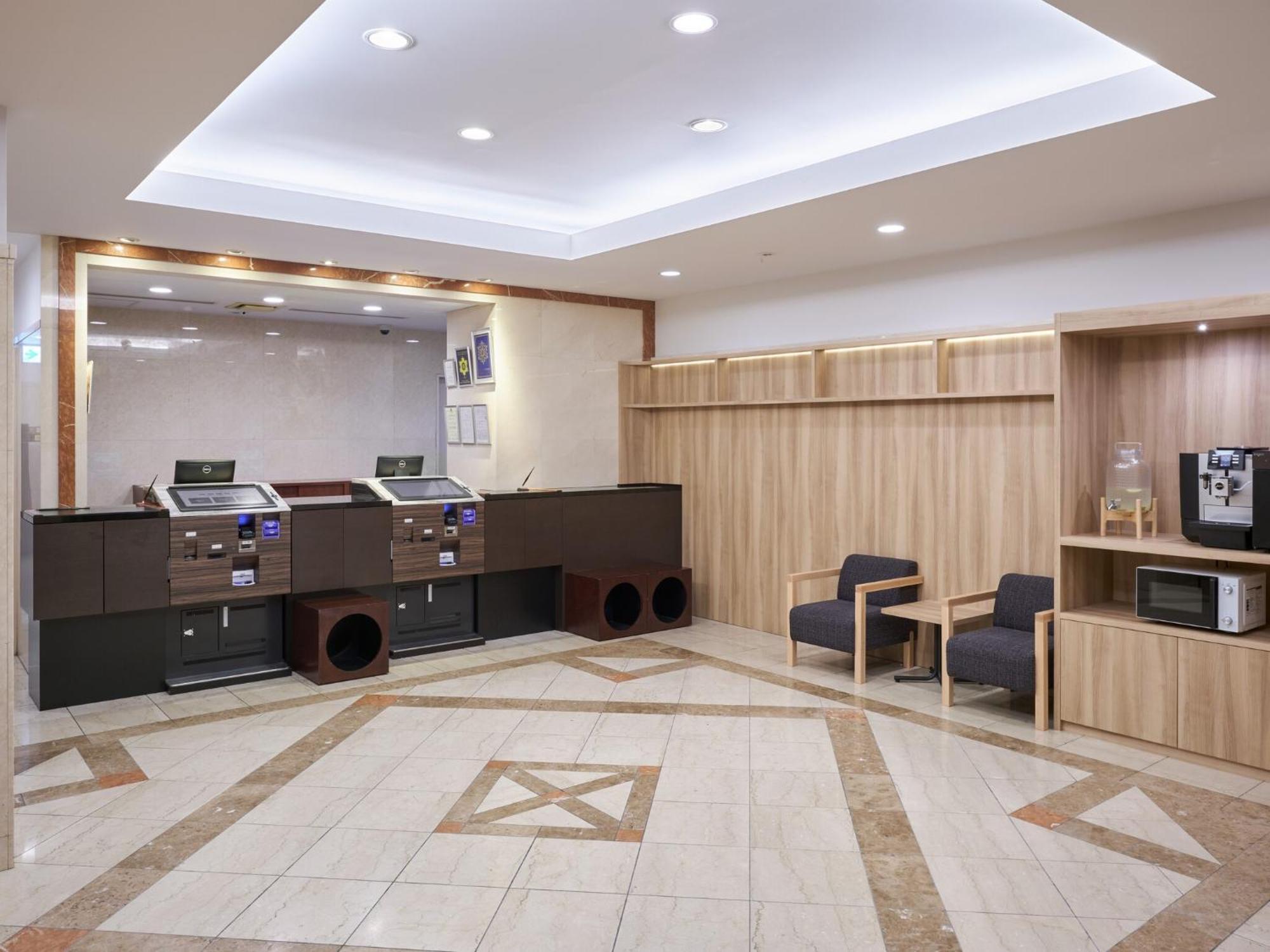 Hotel Villa Fontaine Tokyo-Jimbocho Bagian luar foto